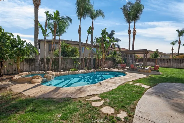 $1,049,999 | 11552 Brookrun Court, Riverside, CA 92505