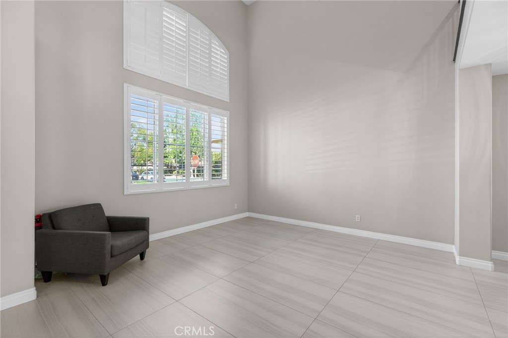 11552 Brookrun Court Riverside, CA 92505 - Photo 7 of 71