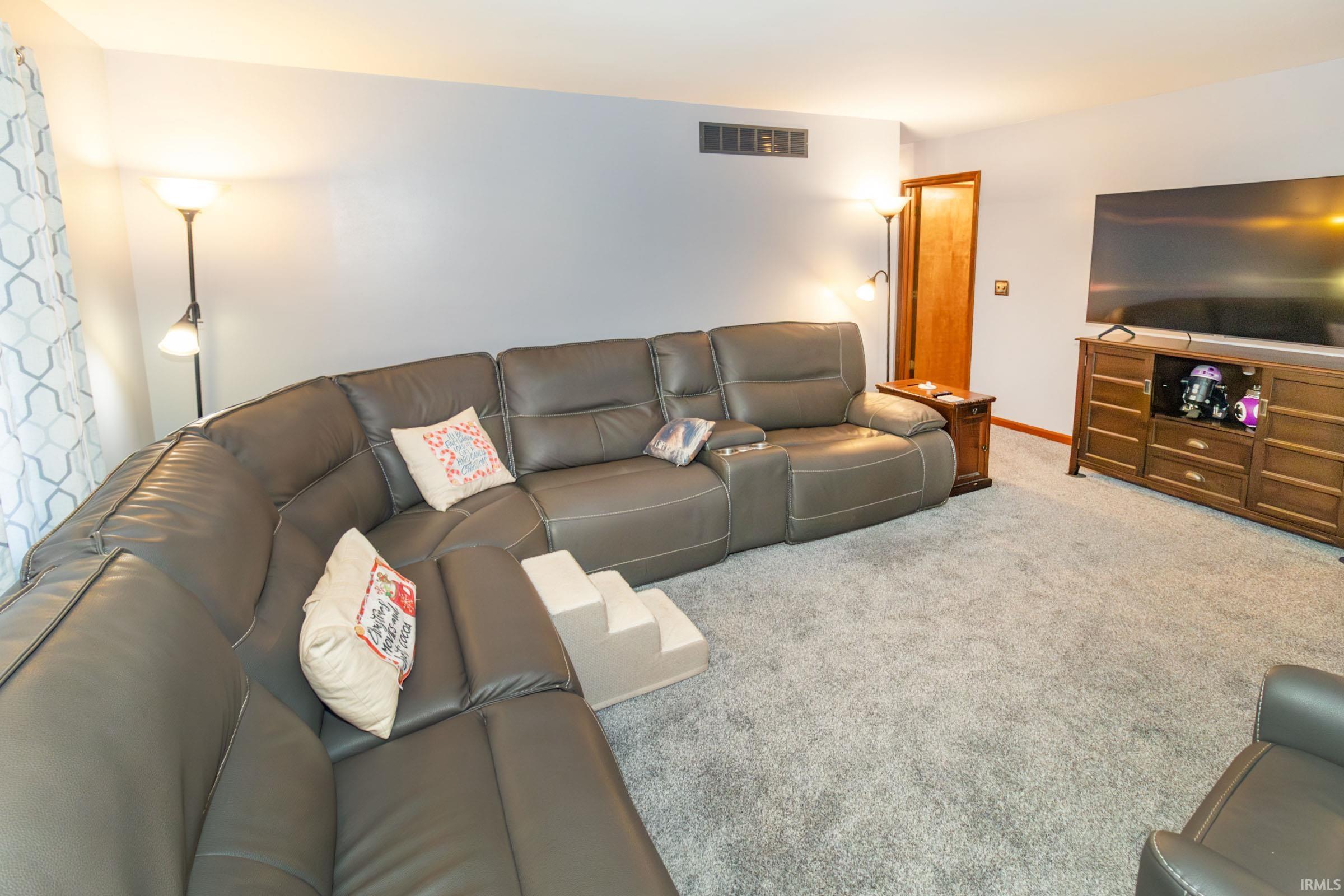 14914 McCutchan Road Evansville, IN 47725 - Photo 13 of 33