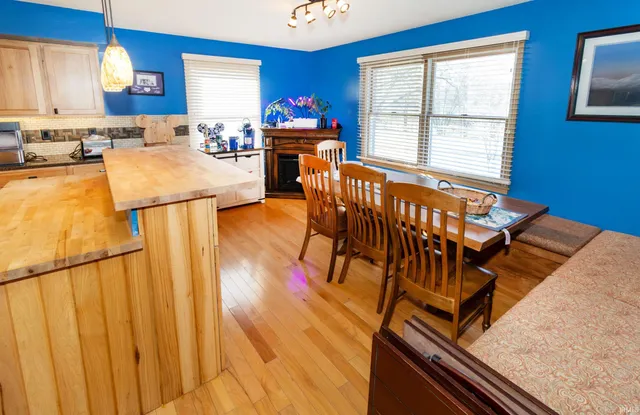 $399,000 | 14914 McCutchan Road, Evansville, IN 47725