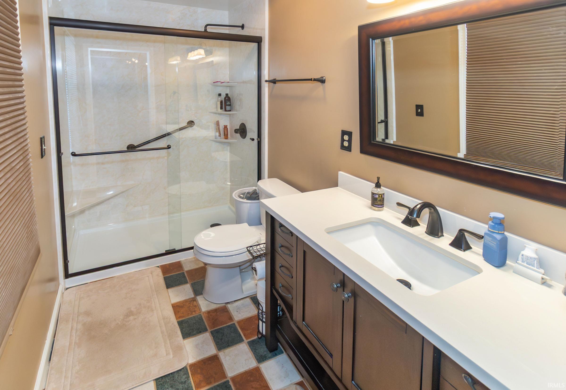 14914 McCutchan Road Evansville, IN 47725 - Photo 7 of 33