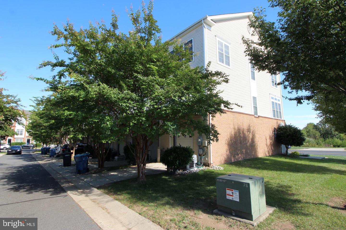25073 Riding Center Drive Chantilly, VA 20152 - Photo 29 of 29 Gallery Image 29