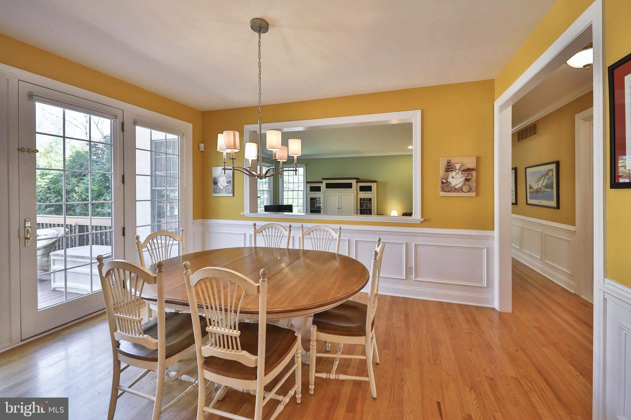 295 Pinecroft Place Ambler, PA 19002 - Photo 12 of 37 Breakfast Room