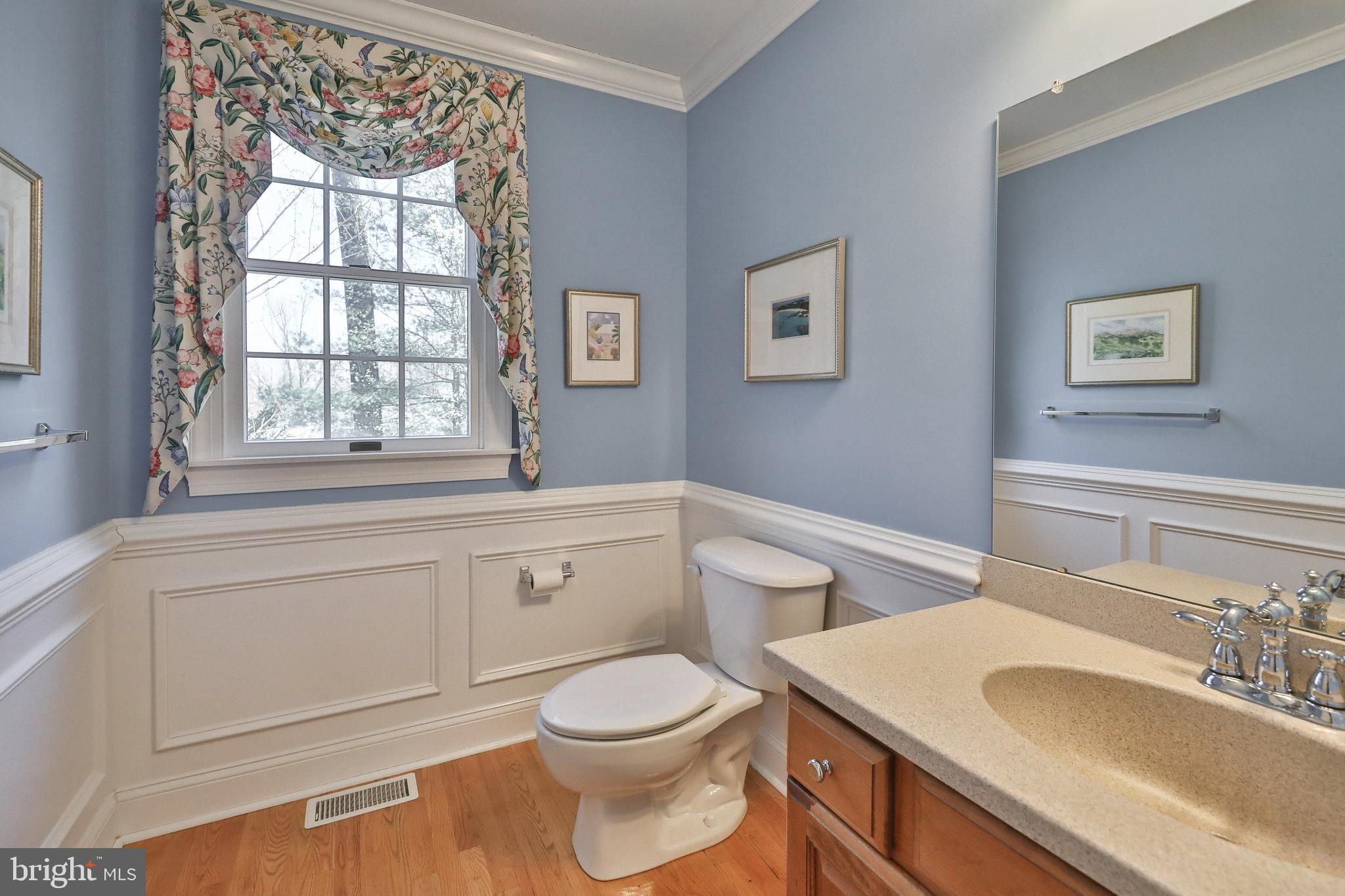 295 Pinecroft Place Ambler, PA 19002 - Photo 16 of 37