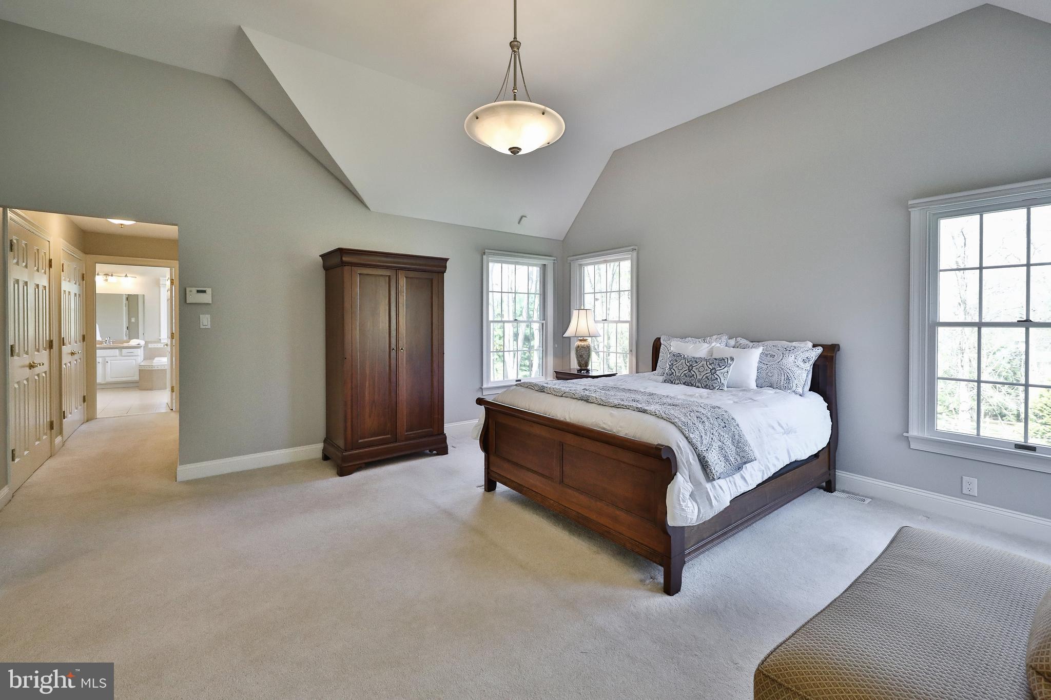 295 Pinecroft Place Ambler, PA 19002 - Photo 20 of 37 Walk-In Closets