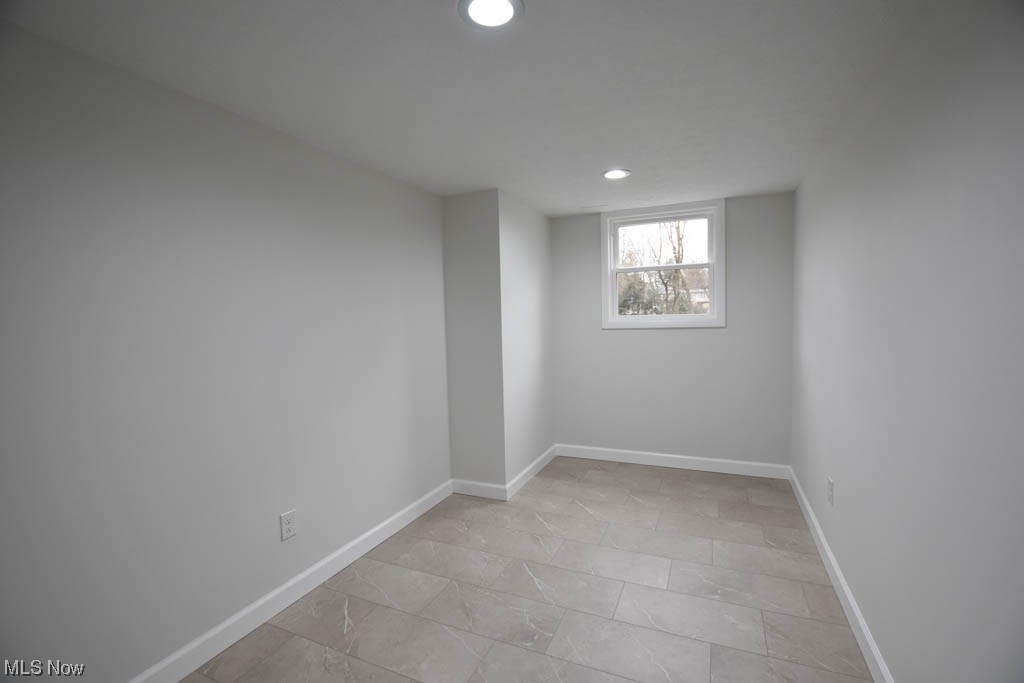 5070 Hills And Dales Road Northwest Canton, OH 44708 - Photo 28 of 35 Bonus Room
