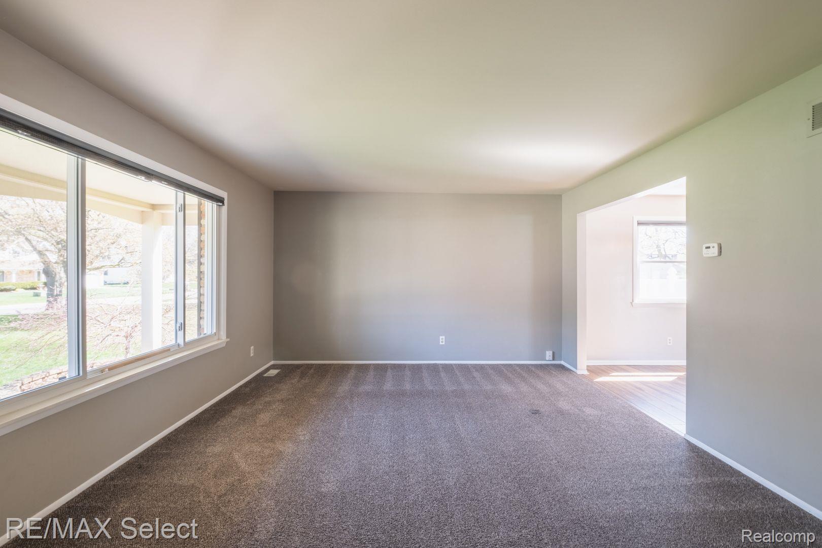 5502 Copley Square Road Grand Blanc, MI 48439 - Photo 4 of 37 Gallery Image 4