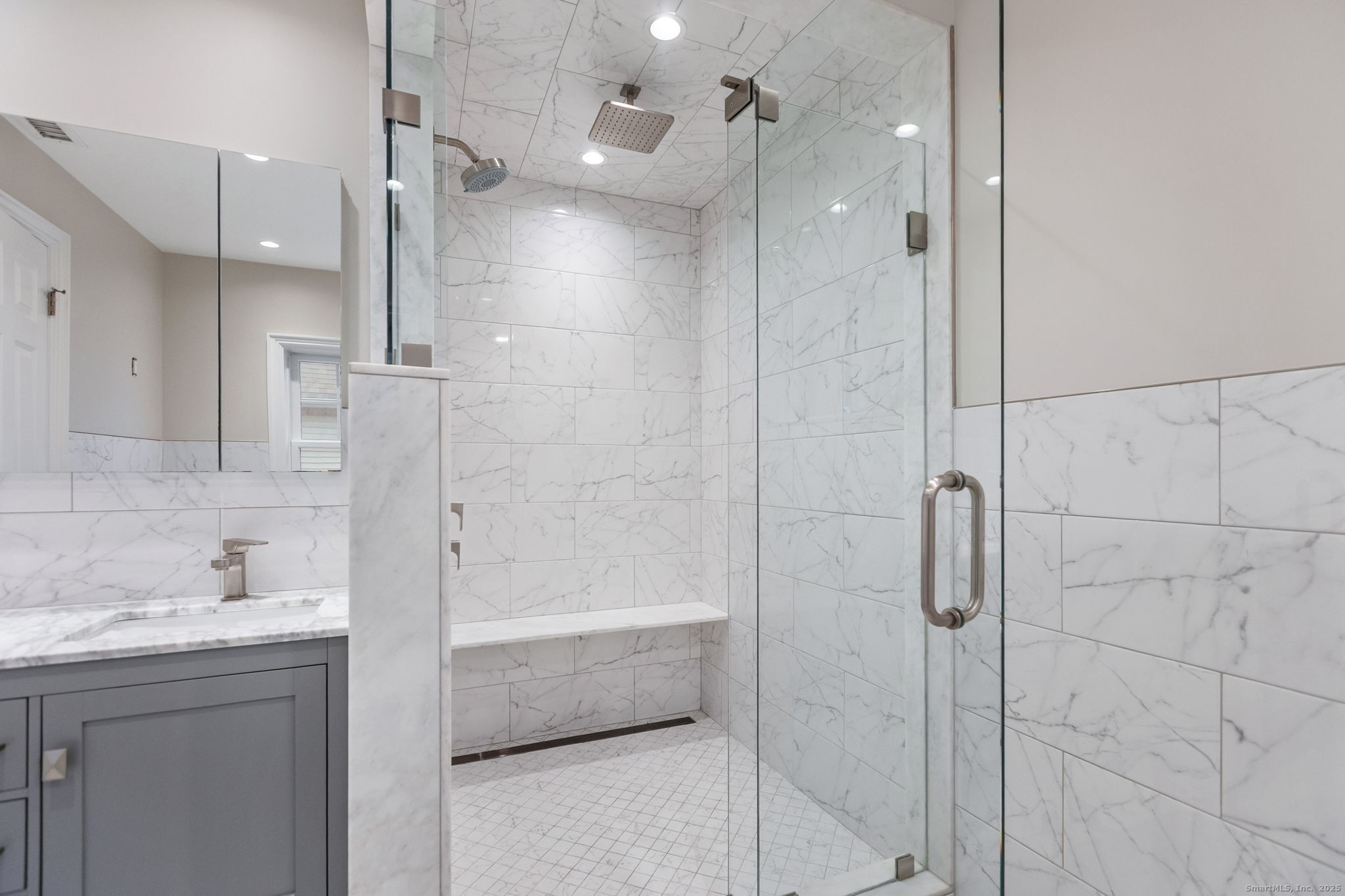 160 Glenbrook Road, Unit 3D Stamford, CT 06902 - Photo 12 of 26 a bathroom with a shower and a sink