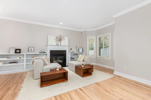 $675,000 | 160 Glenbrook Road, Unit 3D, Stamford, CT 06902