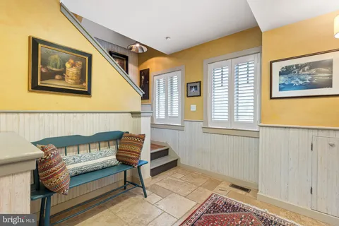 $1,195,000 | 21 Holly Lane, Wilmington, DE 19807