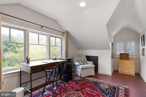 $1,195,000 | 21 Holly Lane, Wilmington, DE 19807