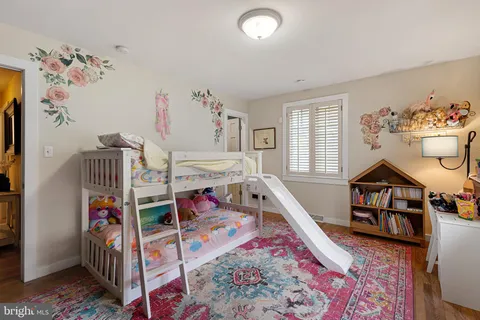 $1,195,000 | 21 Holly Lane, Wilmington, DE 19807