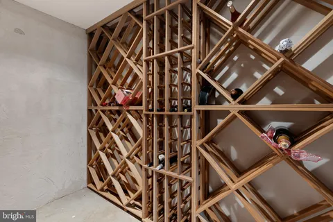 $1,195,000 | 21 Holly Lane, Wilmington, DE 19807