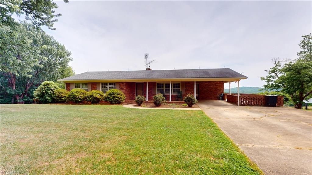 975 Cox Ridge Road Claudville, VA 24076 - Photo 2 of 50