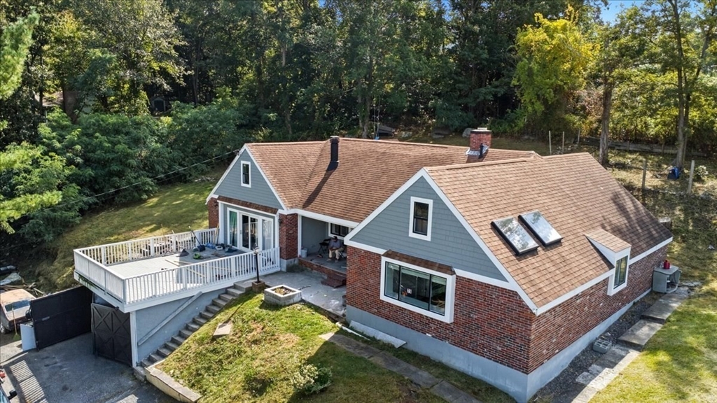 78 North Street Danvers, MA 01923 - Photo 2 of 41