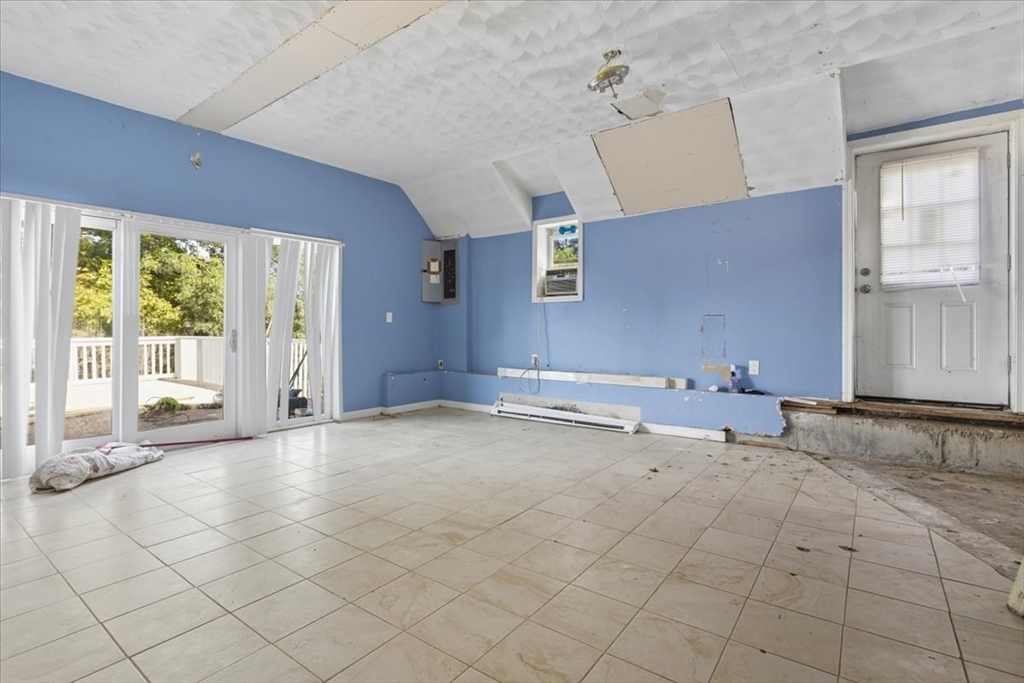 78 North Street Danvers, MA 01923 - Photo 36 of 41