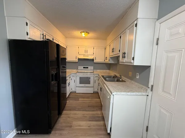 $1,250 | 141 King George Court, Jacksonville, NC 28546