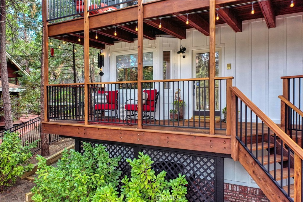 469 Golf Course Road Lake Arrowhead, CA 92352 - Photo 22 of 75 Lower level balcony and secondary entry