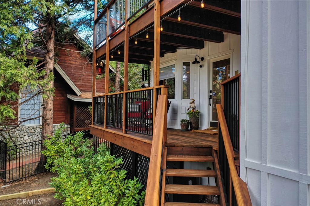 469 Golf Course Road Lake Arrowhead, CA 92352 - Photo 23 of 75 Lower level balcony and secondary entry
