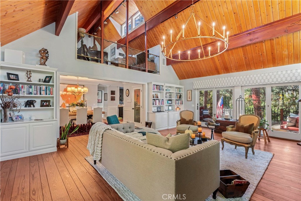 469 Golf Course Road Lake Arrowhead, CA 92352 - Photo 37 of 75 Main level living room