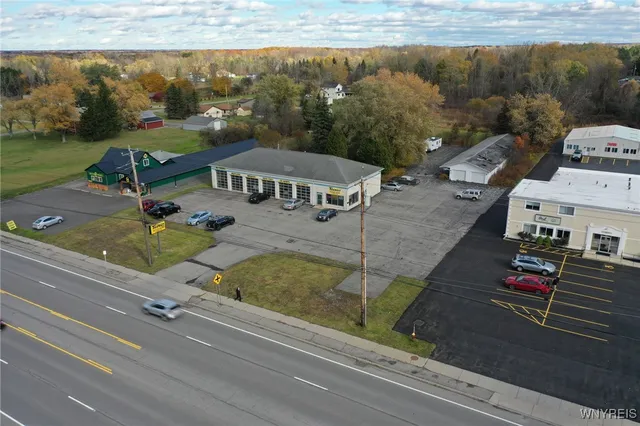 $900,000 | 2831 Transit Road, Elma, NY 14059