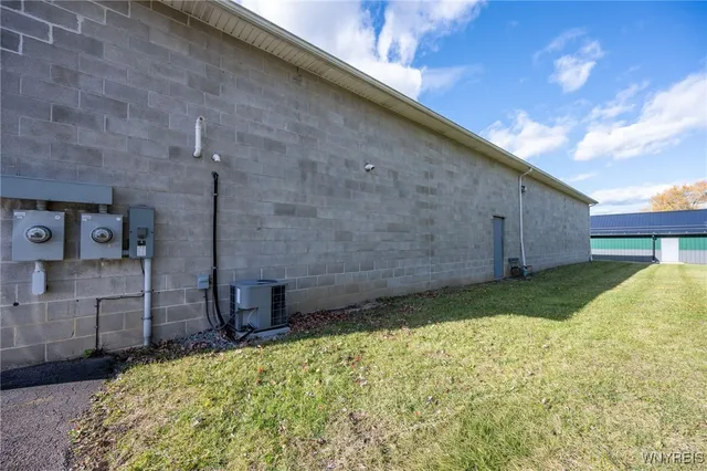 $900,000 | 2831 Transit Road, Elma, NY 14059