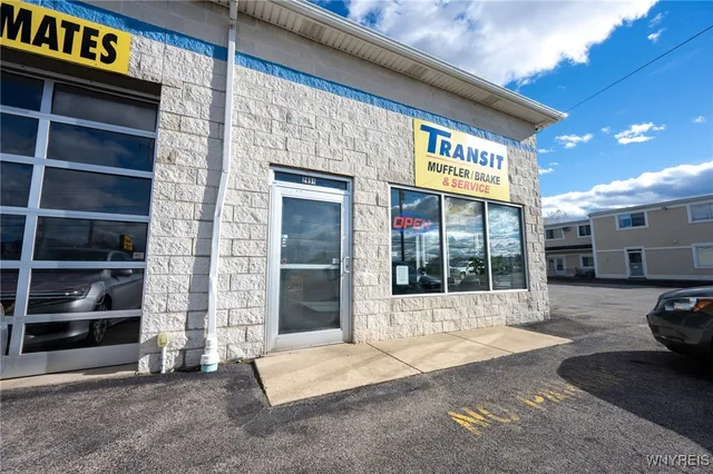 $900,000 | 2831 Transit Road, Elma, NY 14059