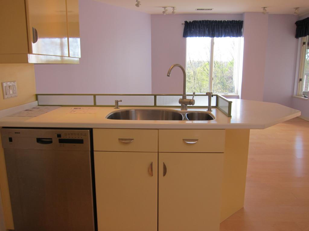 300 North River Road, Unit 508/608 Manchester, NH 03104 - Photo 10 of 21 Gallery Image 10