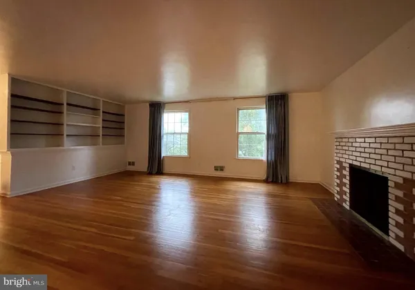 $4,800 | 3637 38th Street North, Arlington, VA 22207