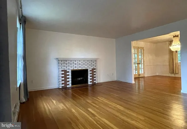 $4,800 | 3637 38th Street North, Arlington, VA 22207