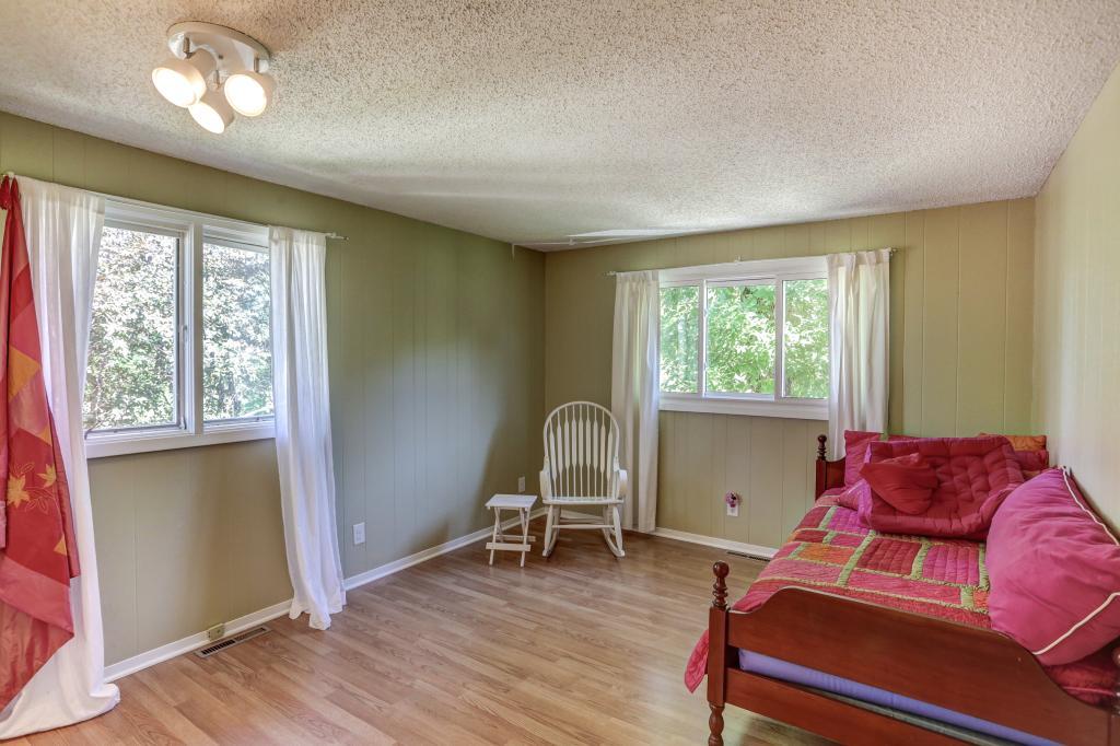 25360 Birch Bluff Road Shorewood, MN 55331 - Photo 15 of 25