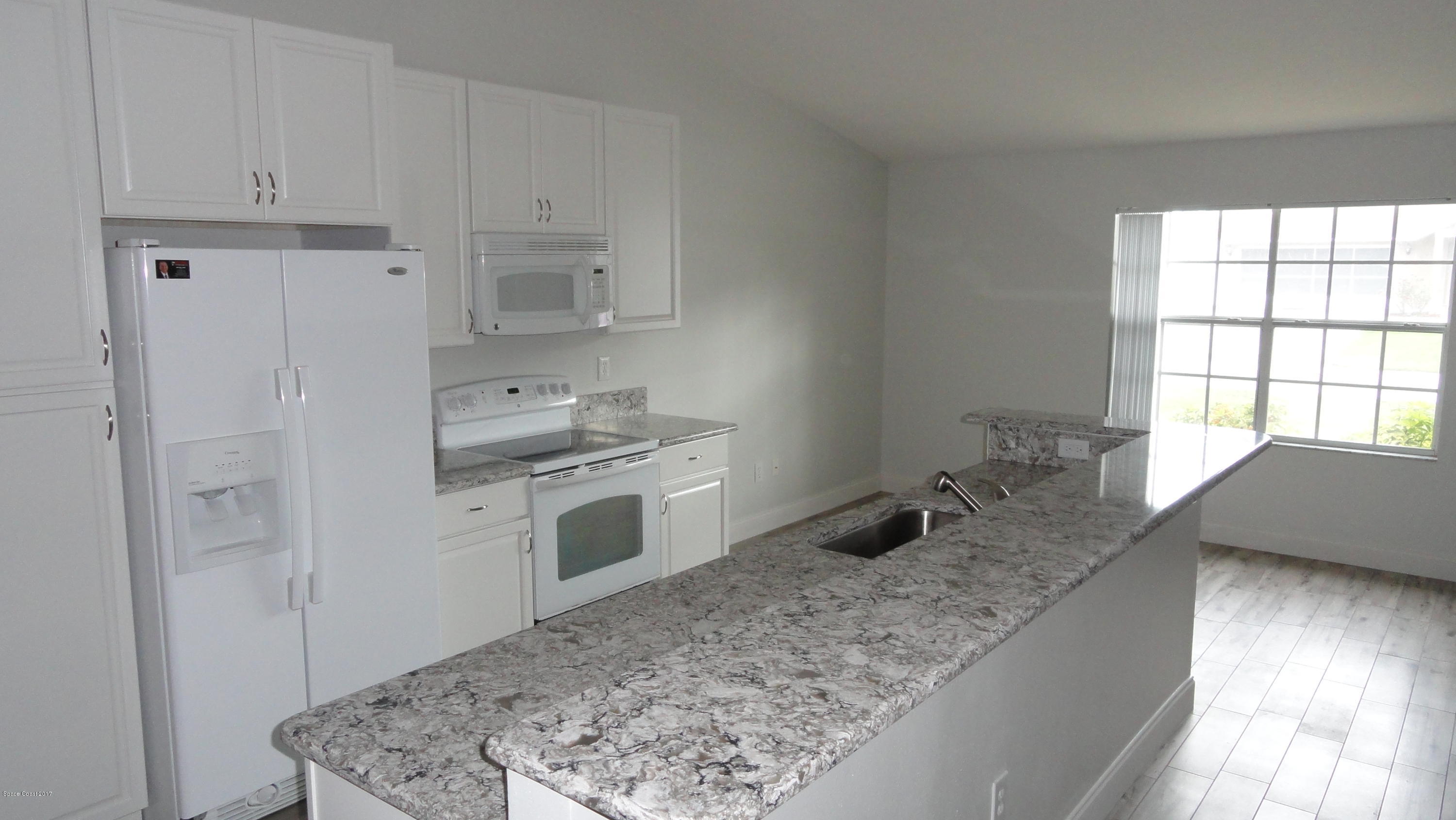 6836 Cecil Road Cocoa, FL 32927 - Photo 5 of 37 DSC00878