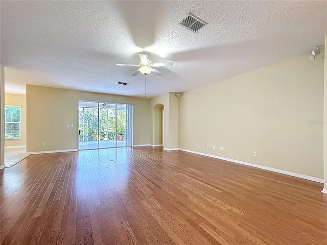 $395,000 | 2409 Twickingham Court, Clermont, FL 34711