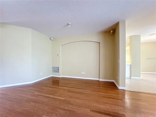 $395,000 | 2409 Twickingham Court, Clermont, FL 34711