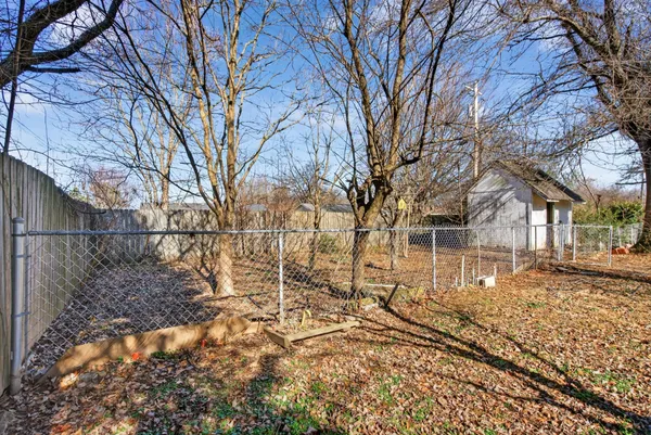 $215,000 | 412 Millbrooke Drive, Hopkinsville, KY 42240