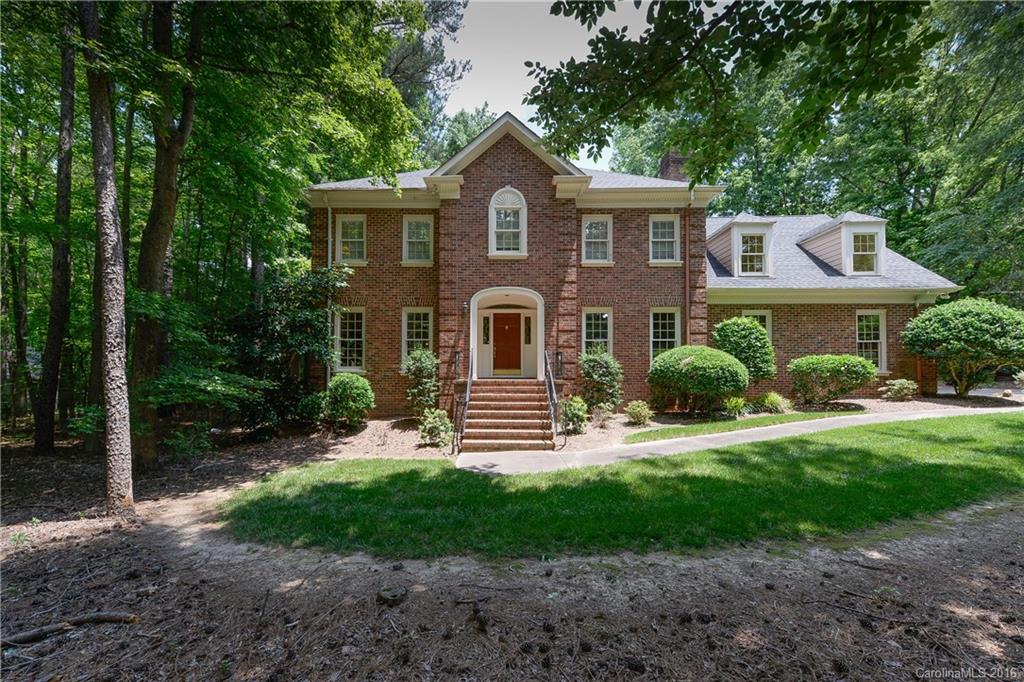 3112 Plantation Road Charlotte, NC 28270 - Photo 1 of 19 Gallery Image 1