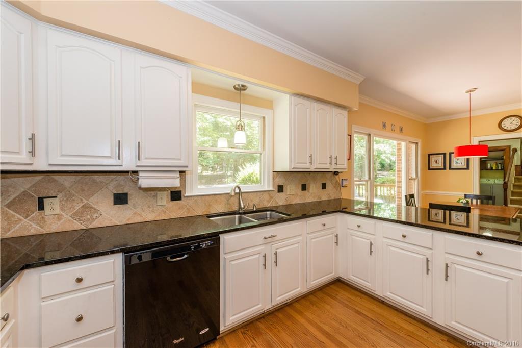 3112 Plantation Road Charlotte, NC 28270 - Photo 11 of 19 Gallery Image 11