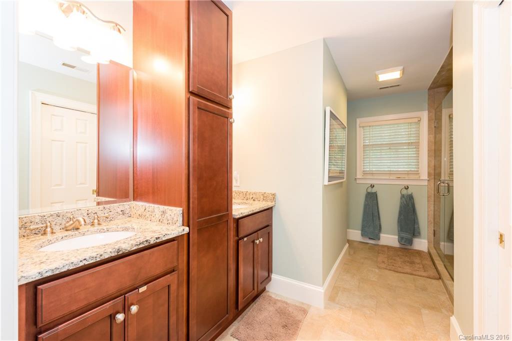 3112 Plantation Road Charlotte, NC 28270 - Photo 15 of 19 Gallery Image 15