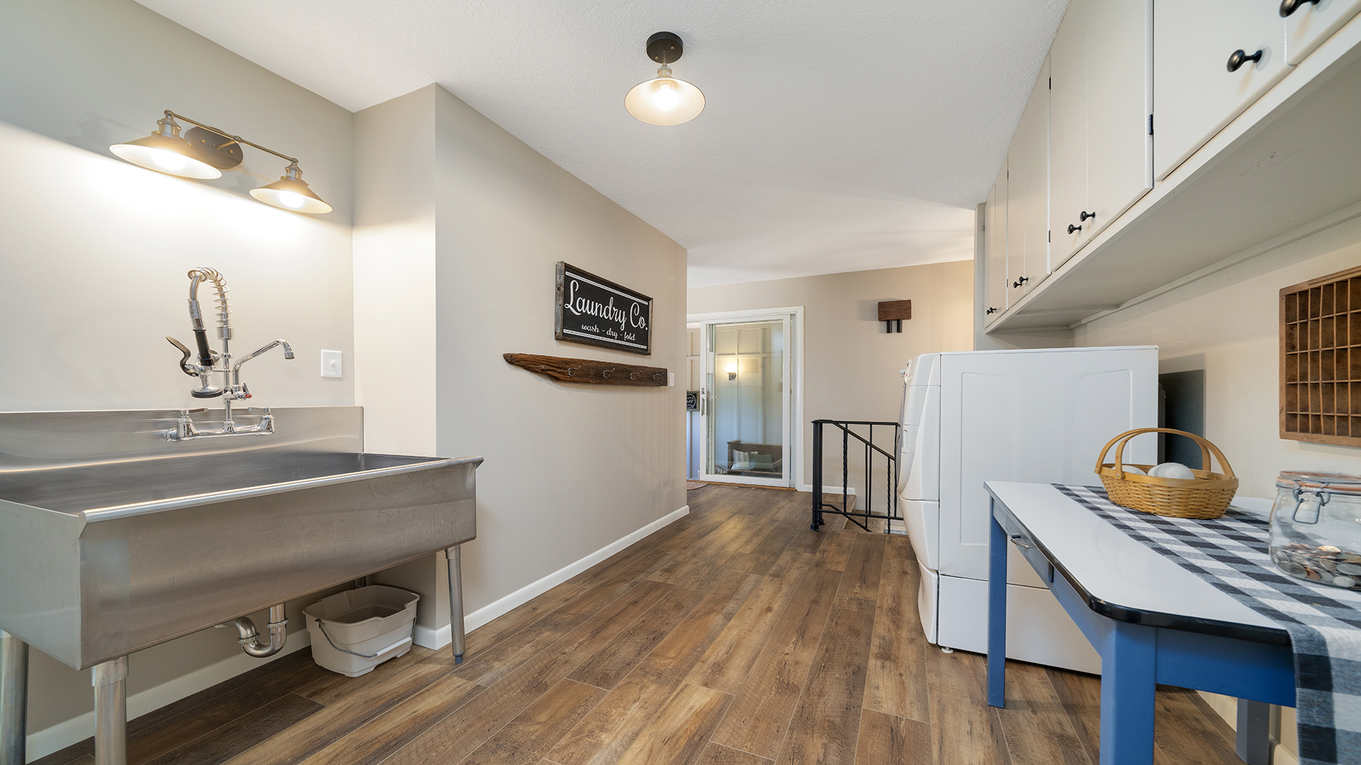 1195 Atkinson Road Harmon, IL 61042 - Photo 21 of 53 a workspace with furniture and wooden floor