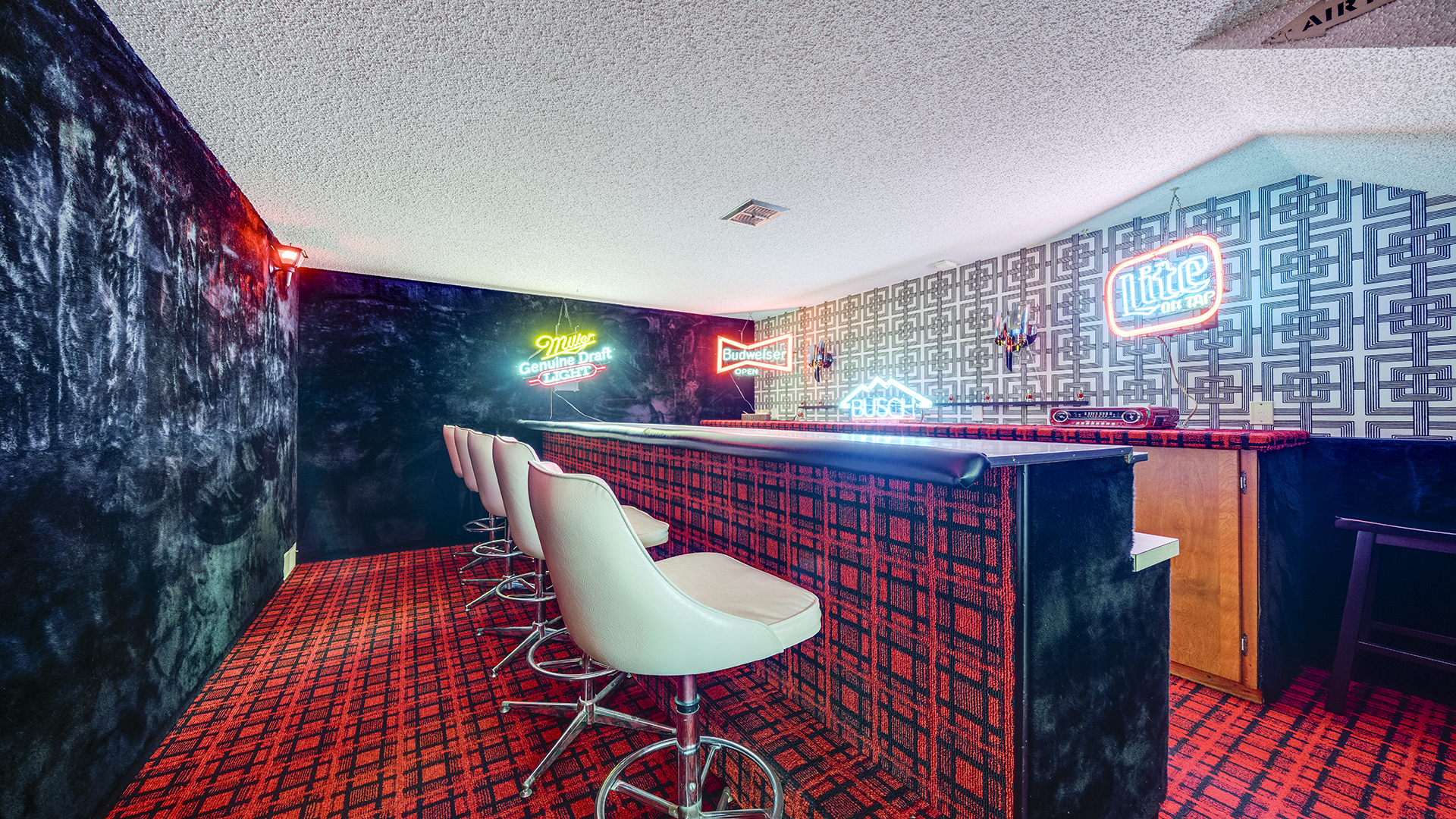 1195 Atkinson Road Harmon, IL 61042 - Photo 31 of 53 a view of a chairs and table in the patio