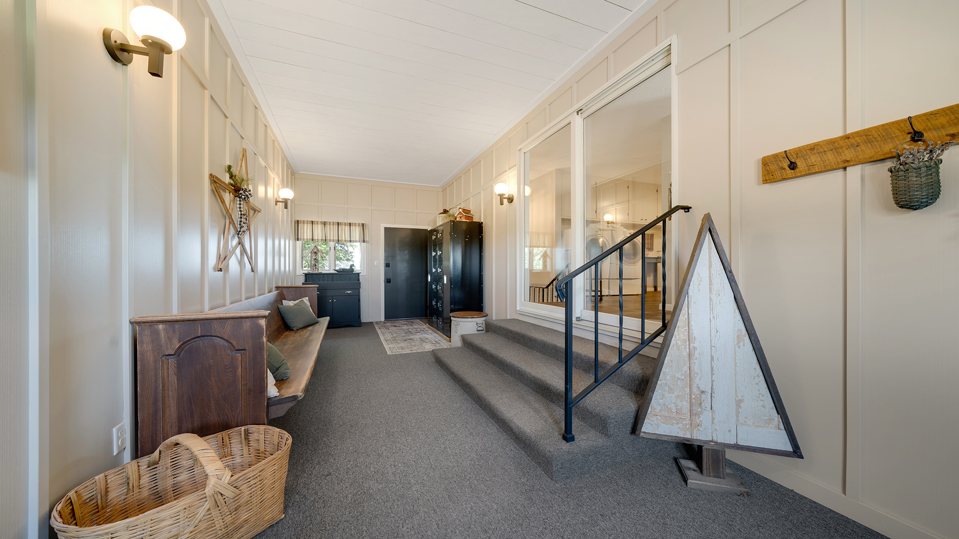 1195 Atkinson Road Harmon, IL 61042 - Photo 37 of 53 a view of entryway and hall with a couch