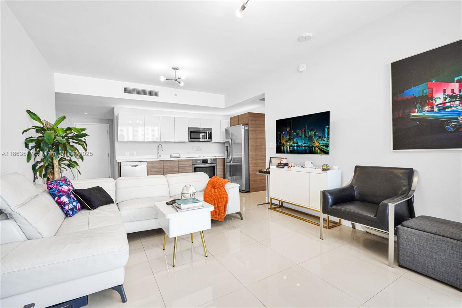 1010 Southwest 2nd Avenue, Unit 1010 Miami, FL 33130 - Photo 13 of 34