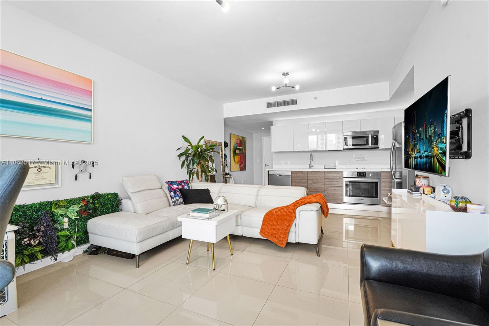 1010 Southwest 2nd Avenue, Unit 1010 Miami, FL 33130 - Photo 10 of 34