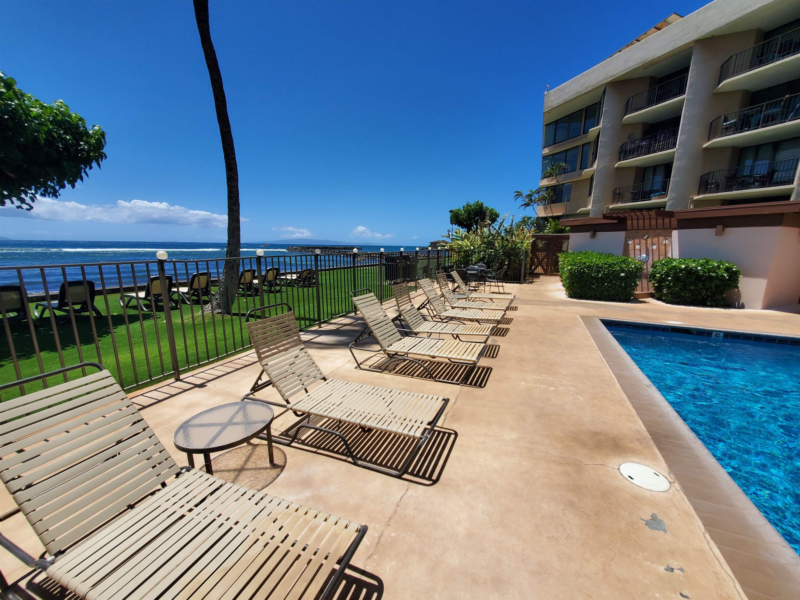 50 Hauoli Street, Unit 409 Wailuku, HI 96793 - Photo 27 of 35