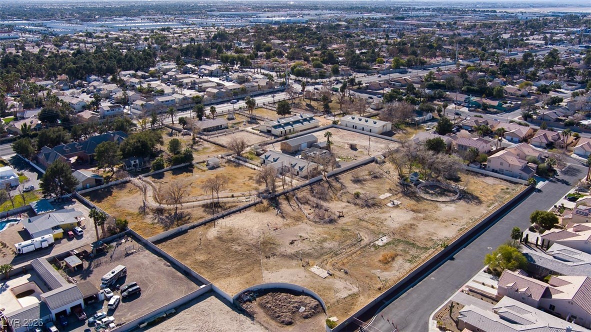 3910 East Russell Road Las Vegas, NV 89120 - Photo 7 of 9