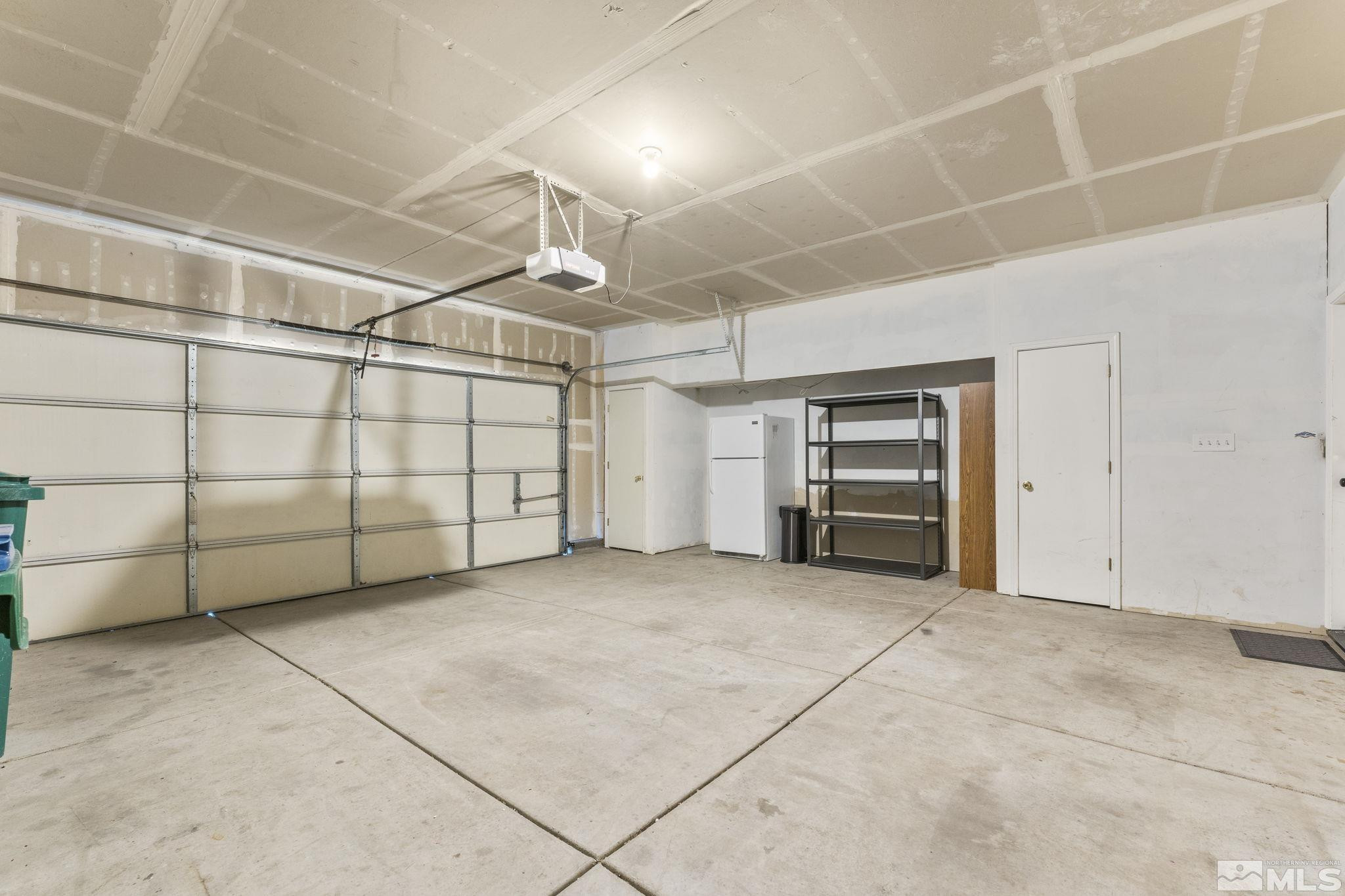 10640 Arbor Way Reno, NV 89521 - Photo 25 of 37 a view of a garage room