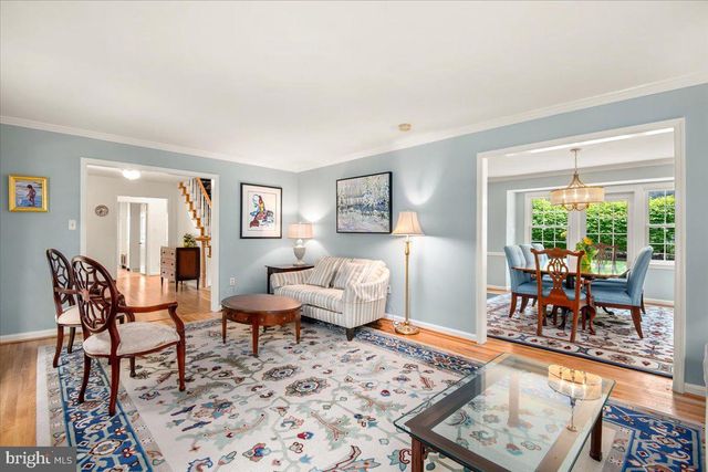 $1,400,000 | 4013 Fort Worth Avenue, Alexandria, VA 22304