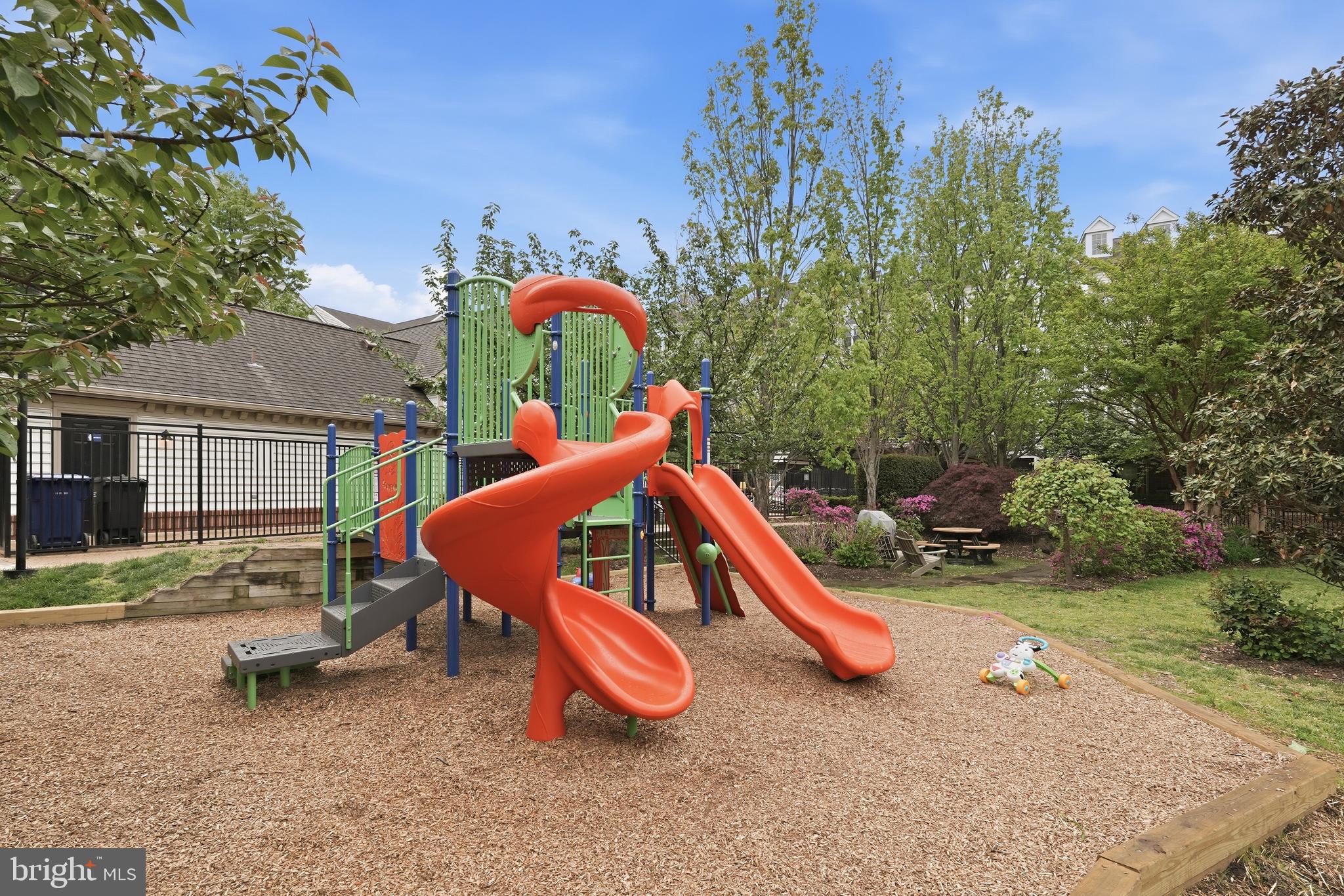 4662 West Braddock Road Alexandria, VA 22311 - Photo 40 of 42 Community Tot Lot - 1 minute walk from home
