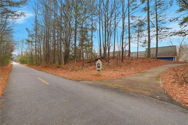 $369,500 | 3550 Lilac Springs Drive, Powder Springs, GA 30127