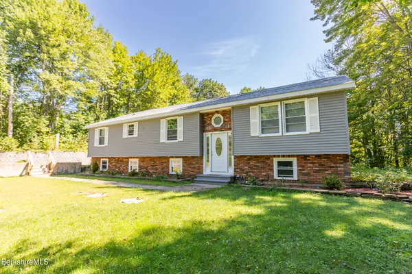 $485,000 | 40 Curran Road, Cheshire, MA 01225